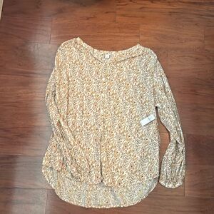 Old navy blouse